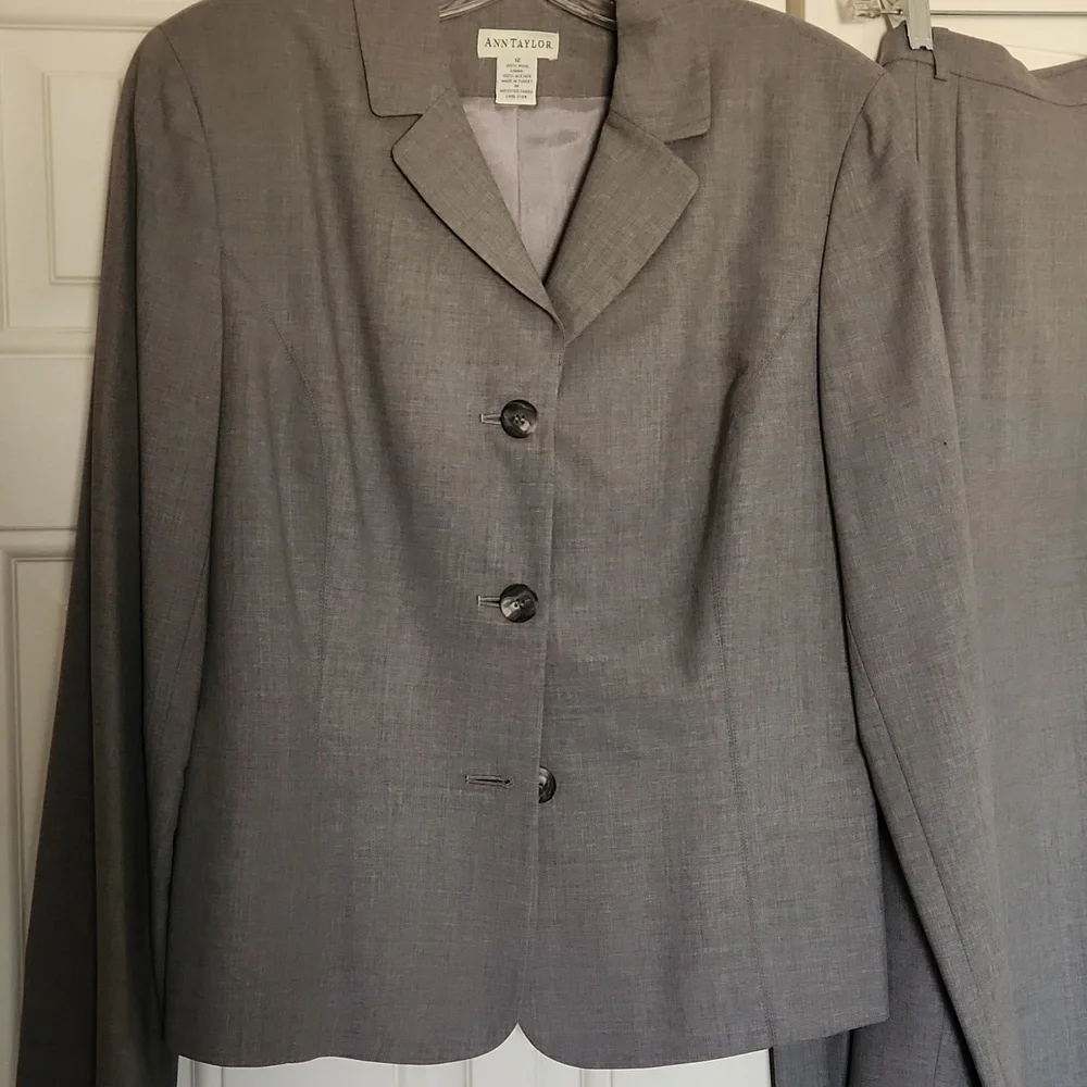 Ann Taylor Gray Skirt Suit Set - Picture 2 of 4